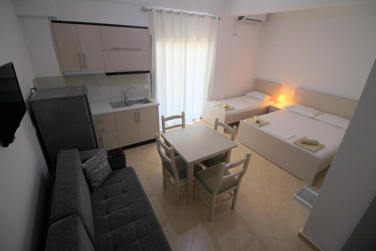 Erjon Apartments Ksamil Exteriör bild